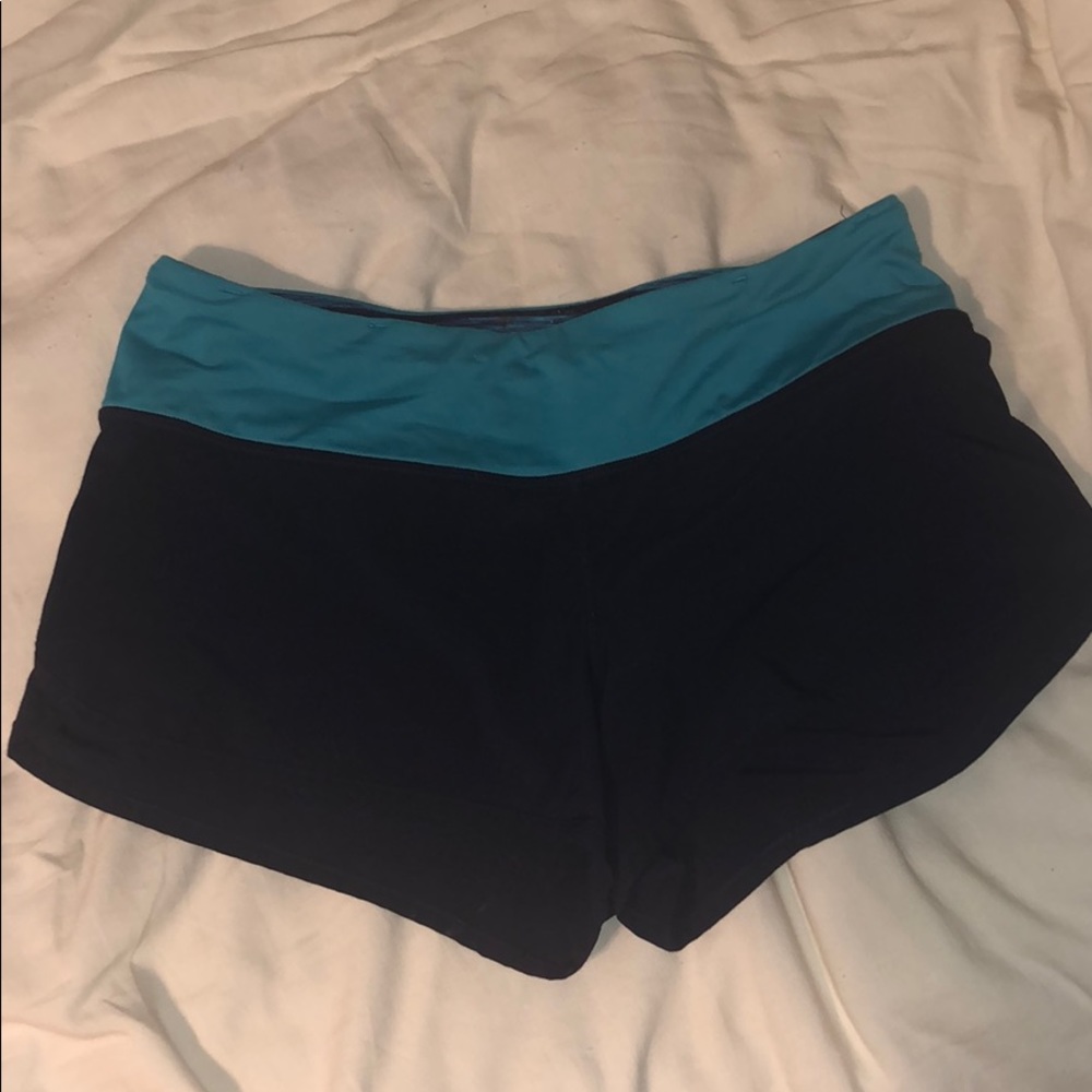 Lululemon “Speed” 2.5” Blue Shorts